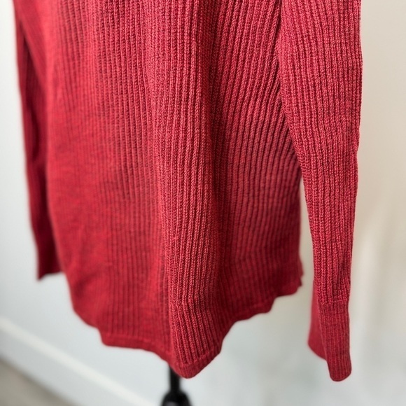Eileen Fisher Women’s Red 100% Extra Fine Merino Wool Turtleneck - Picture 4 of 9